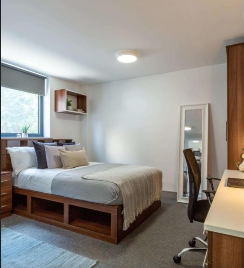 Vibrant Rooms For Students Only, Leeds - Sk Лідс Екстер'єр фото